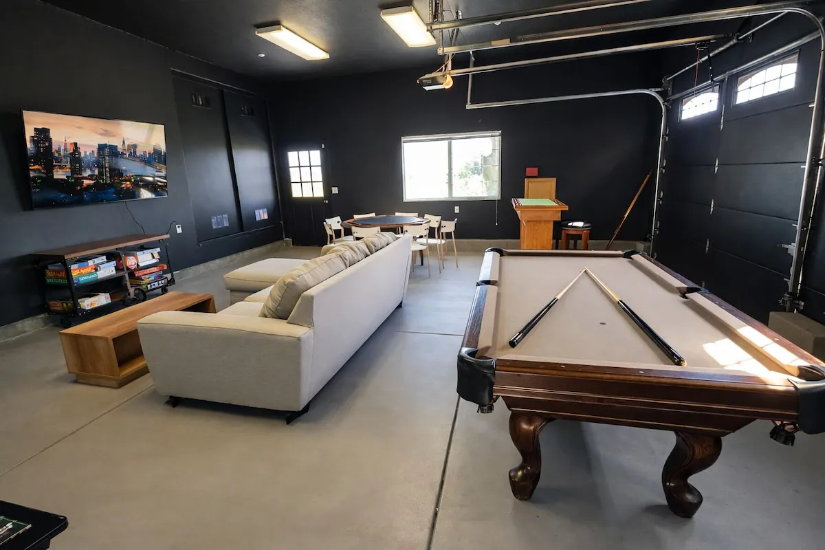 Gaming room